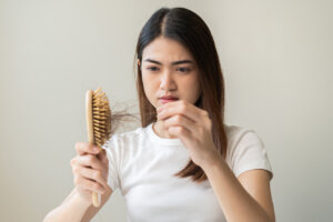 Stress and Hair Loss in Women: Managing the Connection